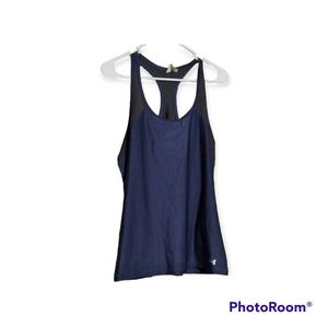 Large under armour heat gear tank.